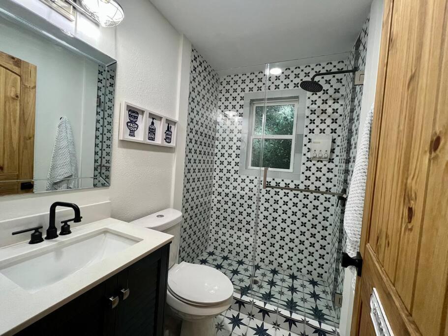 Riverside Relaxer W/hot Tub+fire Pit +wifi & View